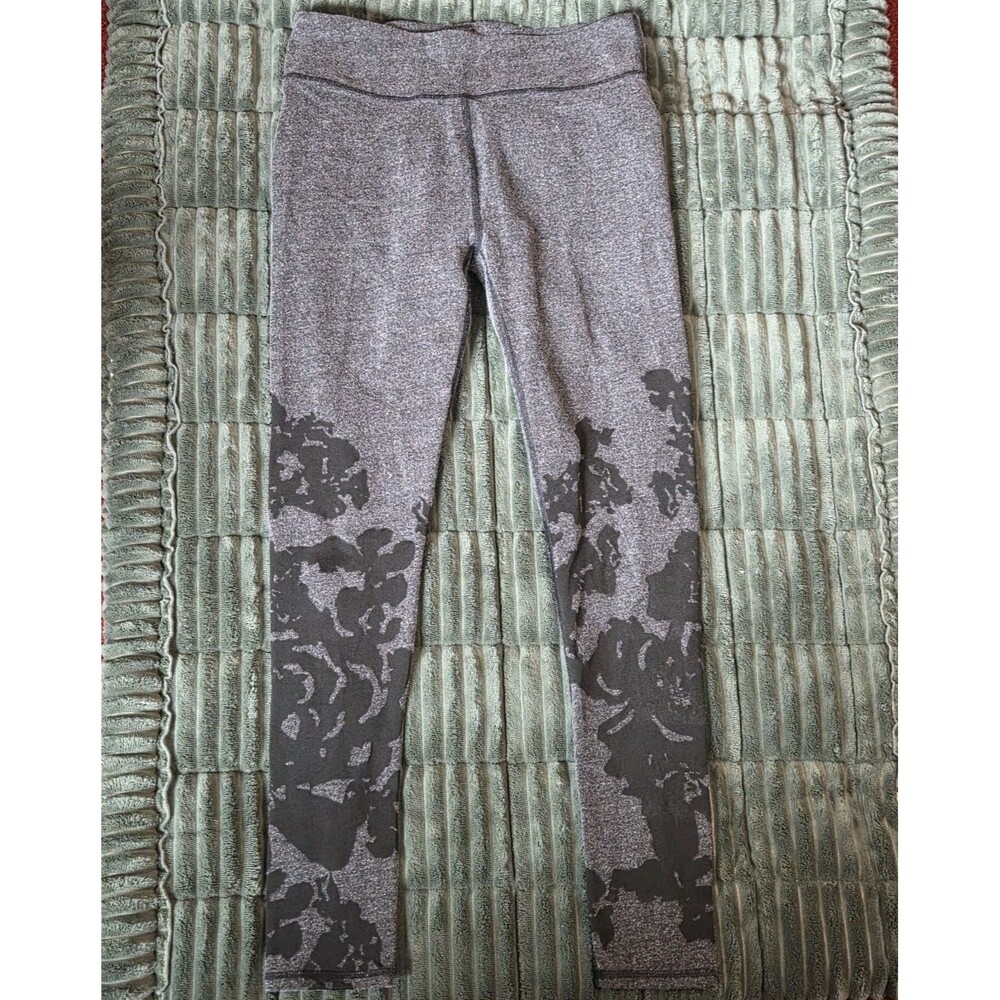 Fabletics Womens Gray & Black Leggings Size Small